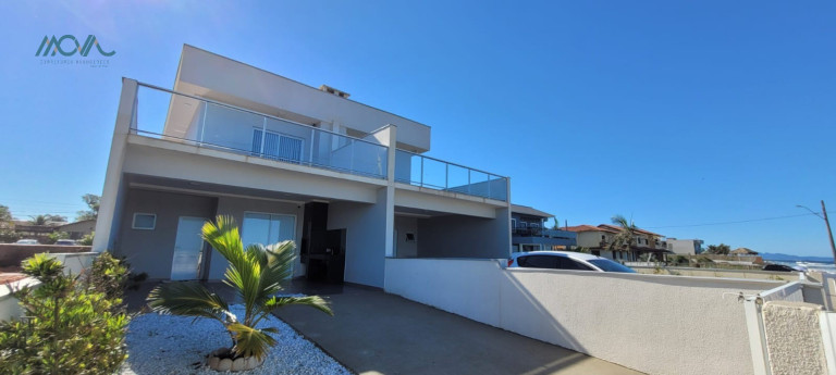 Casa com 4 Quartos à Venda, 171 m² em Cambijú - Itapoá