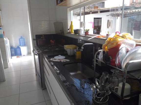 Imagem Casa com 4 Quartos à Venda ou Locação, 300 m² em Centro - Lauro De Freitas