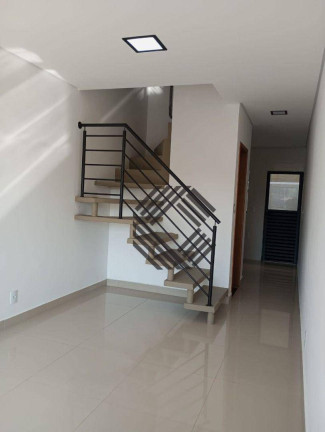 Imagem Sobrado com 2 Quartos à Venda, 62 m² em Wanel Ville - Sorocaba