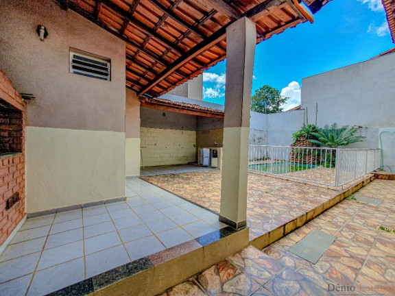 Imagem Casa com 4 Quartos à Venda, 220 m² em Morada Do Sol - Montes Claros