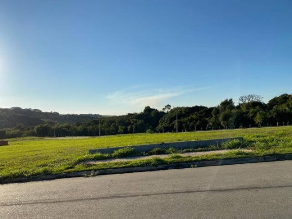 Imóvel Comercial à Venda, 154 m² em Caguassu - Sorocaba