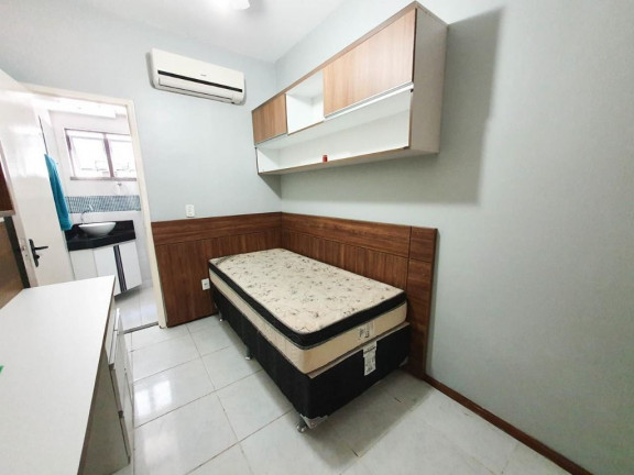 Imagem Apartamento com 4 Quartos à Venda, 166 m² em Meireles - Fortaleza Imagem Apartamento com 4 Quartos à Venda, 166 m² em Meireles - Fortaleza