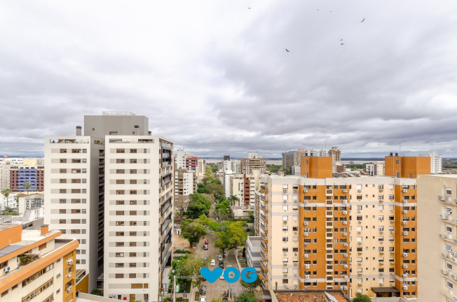 Imagem Imóvel com 2 Quartos à Venda, 86 m² em Menino Deus - Porto Alegre Imagem Imóvel com 2 Quartos à Venda, 86 m² em Menino Deus - Porto Alegre