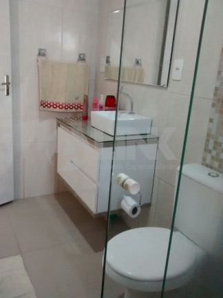 Imagem Casa com 3 Quartos à Venda, 151 m² em Boa Vista - Porto Alegre Imagem Casa com 3 Quartos à Venda, 151 m² em Boa Vista - Porto Alegre