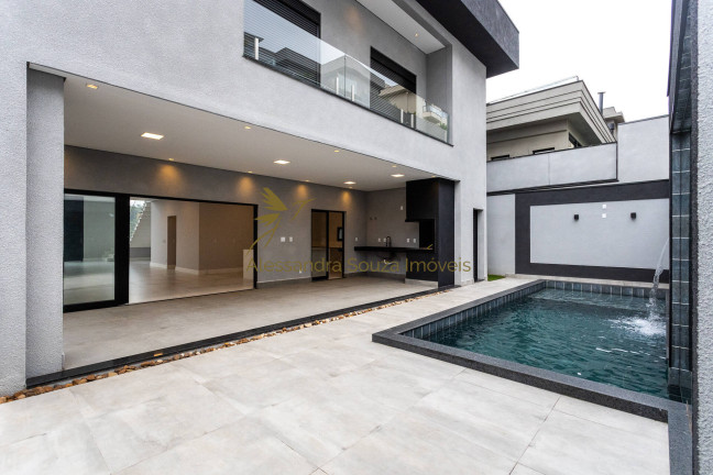 Imagem Casa com 5 Quartos à Venda, 392 m² em Cidade Tamboré - Santana De Parnaíba Imagem Casa com 5 Quartos à Venda, 392 m² em Cidade Tamboré - Santana De Parnaíba