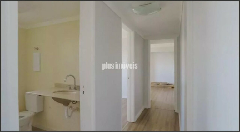 Imagem Apartamento com 2 Quartos à Venda, 63 m² em água Funda - São Paulo