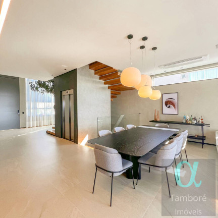 Imagem Casa com 4 Quartos à Venda, 693 m² em Alphaville - Santana De Parnaíba Imagem Casa com 4 Quartos à Venda, 693 m² em Alphaville - Santana De Parnaíba