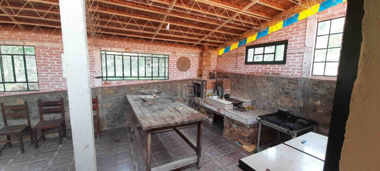 Imagem Imóvel com 2 Quartos à Venda, 20.000 m² em Souza Lima - Poços De Caldas Imagem Imóvel com 2 Quartos à Venda, 20.000 m² em Souza Lima - Poços De Caldas