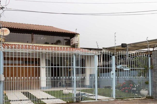 Casa com 3 Quartos à Venda, 190 m² em Rubem Berta - Porto Alegre
