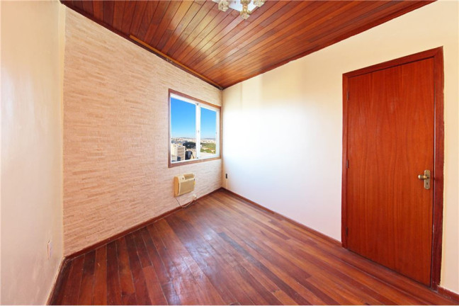 Imagem Apartamento com 2 Quartos à Venda, 63 m² em Centro Histórico - Porto Alegre Imagem Apartamento com 2 Quartos à Venda, 63 m² em Centro Histórico - Porto Alegre