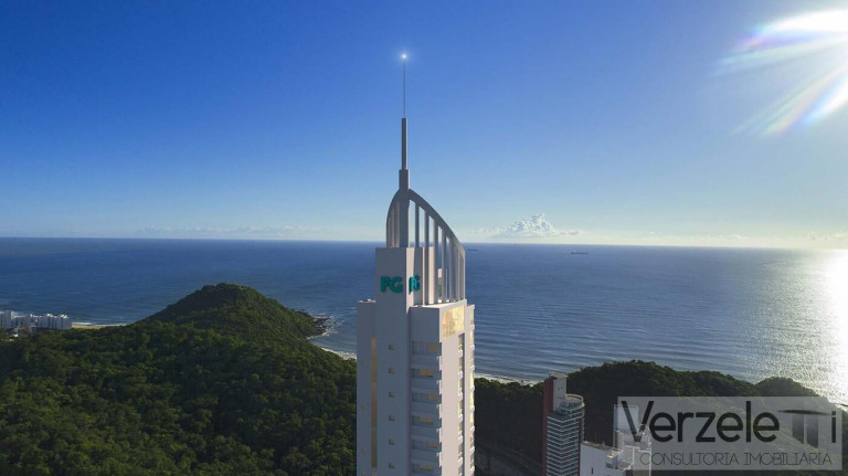 Imóvel com 4 Quartos à Venda, 171 m² em Centro - Balneário Camboriú