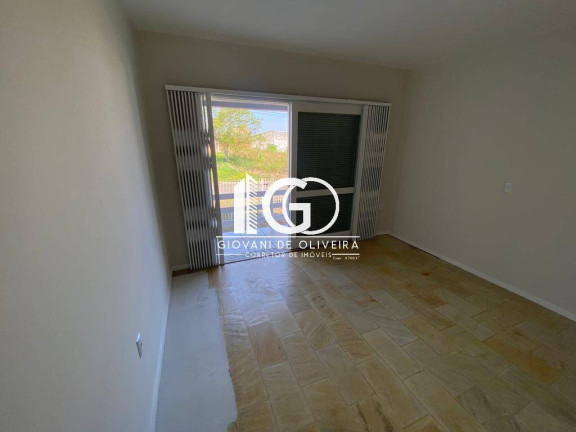 Imagem Casa com 3 Quartos à Venda, 237 m² em Operária Nova - Criciúma