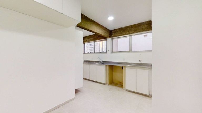Imagem Apartamento com 3 Quartos à Venda, 121 m² em Itaim Bibi - São Paulo