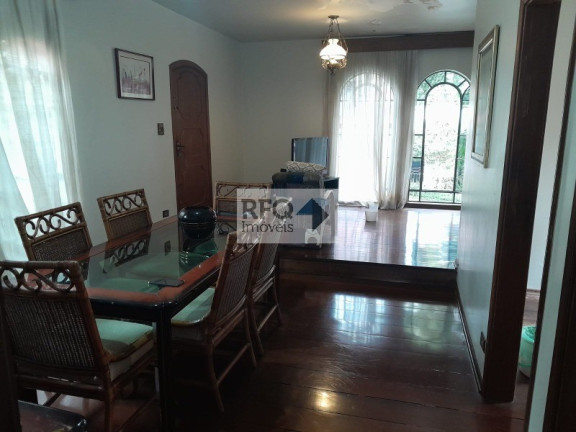 Imagem Casa com 3 Quartos à Venda, 359 m² em Jardim Da Gloria - São Paulo