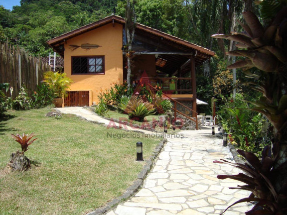 Casa com 3 Quartos à Venda, 260 m² em Picinguaba - Ubatuba