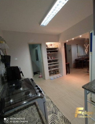 Imagem Imóvel com 3 Quartos à Venda, 125 m² em Centro - Guarapari Imagem Imóvel com 3 Quartos à Venda, 125 m² em Centro - Guarapari