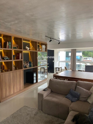 Imagem Imóvel com 3 Quartos à Venda, 208 m² em Jardim Blumenau - Blumenau