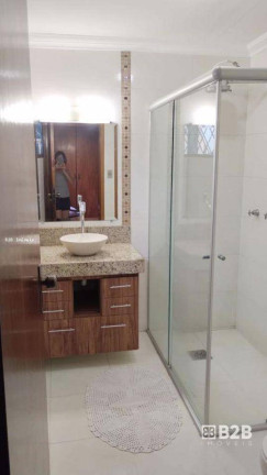 Imagem Casa com 2 Quartos à Venda, 214 m² em Vila Coralina - Bauru Imagem Casa com 2 Quartos à Venda, 214 m² em Vila Coralina - Bauru