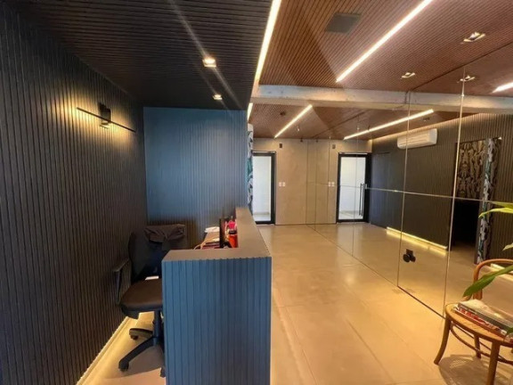 Imóvel Comercial à Venda,  em Costa Azul - Salvador