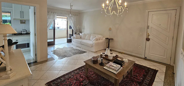 Imagem Apartamento com 3 Quartos à Venda, 120 m² em Centro - Balneário Camboriú Imagem Apartamento com 3 Quartos à Venda, 120 m² em Centro - Balneário Camboriú