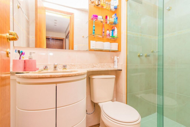Imagem Apartamento com 2 Quartos à Venda, 97 m² em Petrópolis - Porto Alegre