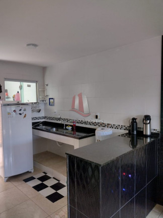 Imagem Casa de Condomínio com 2 Quartos à Venda, 80 m² em Cabo Frio