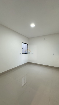 Imagem Casa com 3 Quartos à Venda, 117 m² em Setor Garavelo - Goiânia