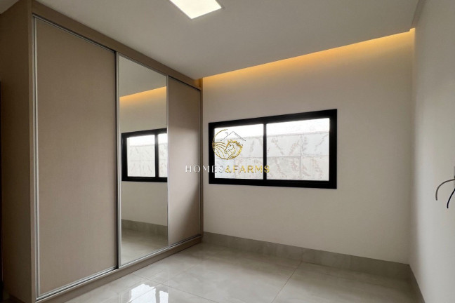 Imagem Casa com 4 Quartos à Venda, 284 m² em Condomínio Do Lago - Goiânia Imagem Casa com 4 Quartos à Venda, 284 m² em Condomínio Do Lago - Goiânia