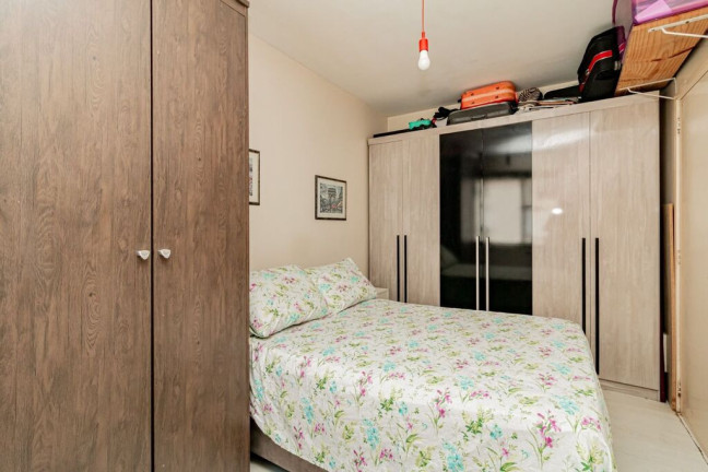 Imagem Apartamento com 2 Quartos à Venda, 55 m² em Teresópolis - Porto Alegre