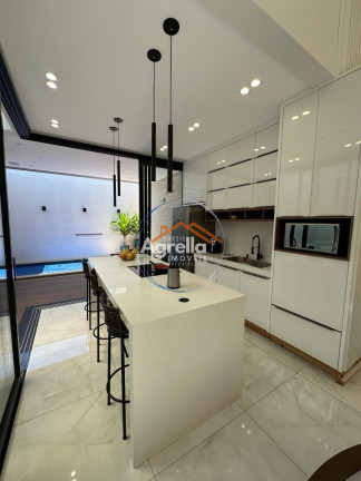 Imagem Casa com 3 Quartos à Venda, 145 m² em Jardim Veneza - Mogi Guaçu Imagem Casa com 3 Quartos à Venda, 145 m² em Jardim Veneza - Mogi Guaçu