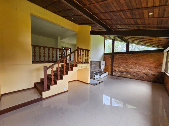 Imagem Casa com 4 Quartos à Venda, 202 m² em Parque Do Imbui - Teresópolis