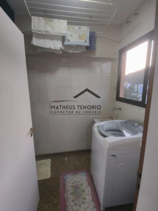 Imagem Apartamento com 3 Quartos à Venda, 130 m²