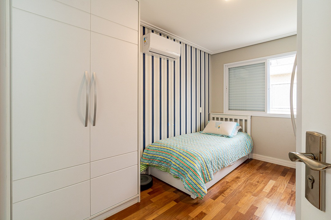 Imagem Casa de Condomínio com 4 Quartos à Venda, 307 m² em Jardim Prudência - São Paulo