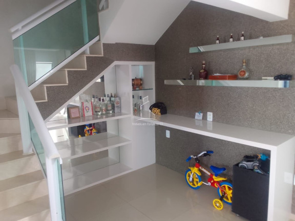 Imagem Casa de Condomínio com 4 Quartos à Venda, 200 m² em Tamatanduba - Eusébio Imagem Casa de Condomínio com 4 Quartos à Venda, 200 m² em Tamatanduba - Eusébio