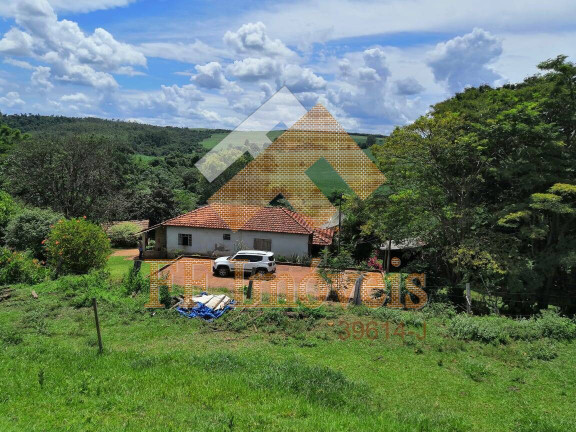 Chácara à Venda, 2 m² em Torrinha