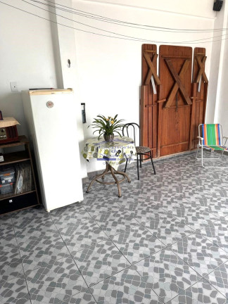 Imagem Casa com 3 Quartos à Venda, 244 m² em Cavalhada - Porto Alegre
