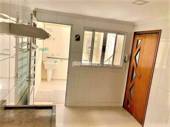 Imagem Casa com 3 Quartos à Venda, 122 m² em Vila Madalena - São Paulo Imagem Casa com 3 Quartos à Venda, 122 m² em Vila Madalena - São Paulo