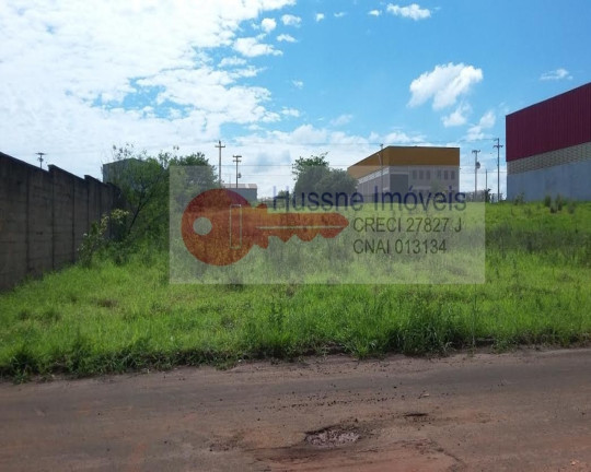 Imagem Terreno à Venda, em Jardim Serelepe - Leme Imagem Terreno à Venda, em Jardim Serelepe - Leme