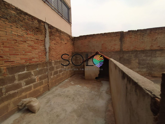 Imagem Casa com 2 Quartos à Venda, 300 m² em Centro - Araraquara Imagem Casa com 2 Quartos à Venda, 300 m² em Centro - Araraquara