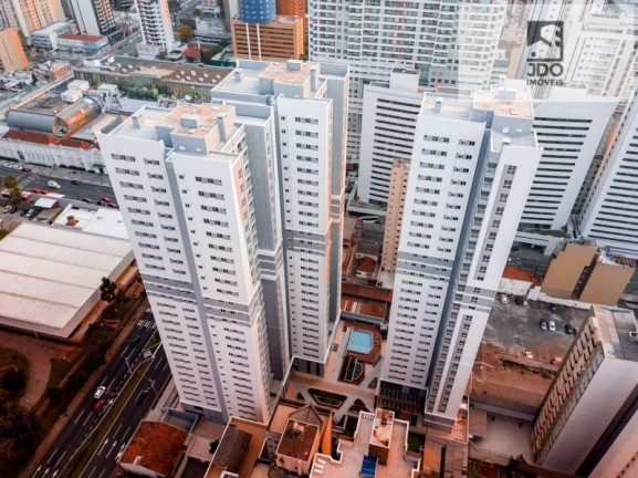 Imagem Apartamento com 3 Quartos à Venda, 96 m² em Centro - Curitiba Imagem Apartamento com 3 Quartos à Venda, 96 m² em Centro - Curitiba