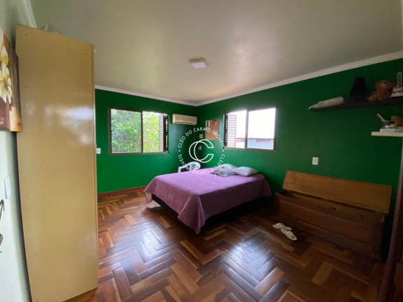 Imagem Casa com 4 Quartos à Venda, 300 m² em Pinheiro Machado - Santa Maria Imagem Casa com 4 Quartos à Venda, 300 m² em Pinheiro Machado - Santa Maria