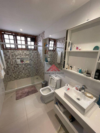 Imagem Casa com 4 Quartos à Venda, 305 m² em Pendotiba - Niterói Imagem Casa com 4 Quartos à Venda, 305 m² em Pendotiba - Niterói