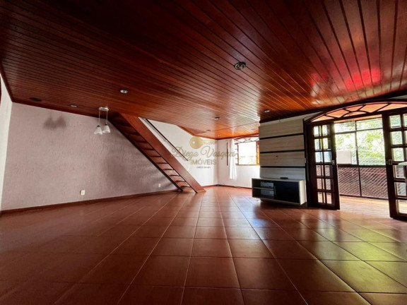 Imagem Casa com 3 Quartos à Venda, 183 m² em Araras - Teresópolis Imagem Casa com 3 Quartos à Venda, 183 m² em Araras - Teresópolis