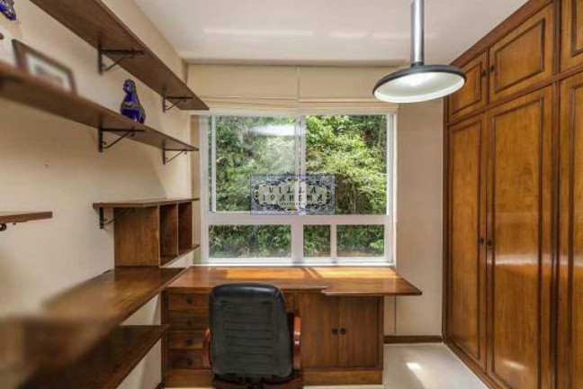 Imagem Apartamento com 3 Quartos à Venda, 130 m² em Jardim Botânico - Rio De Janeiro Imagem Apartamento com 3 Quartos à Venda, 130 m² em Jardim Botânico - Rio De Janeiro