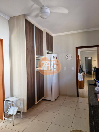Imagem Casa com 3 Quartos à Venda, 174 m² em Loteamento Residencial Campos Do Conde Ii - Tremembé Imagem Casa com 3 Quartos à Venda, 174 m² em Loteamento Residencial Campos Do Conde Ii - Tremembé