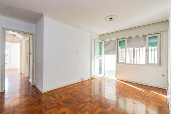 Imagem Imóvel com 3 Quartos à Venda, 105 m² em Menino Deus - Porto Alegre Imagem Imóvel com 3 Quartos à Venda, 105 m² em Menino Deus - Porto Alegre