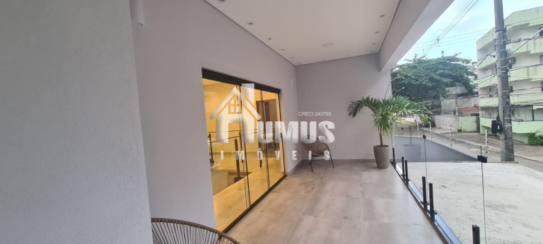Imagem Casa com 5 Quartos à Venda, 300 m² em Itaguá - Ubatuba Imagem Casa com 5 Quartos à Venda, 300 m² em Itaguá - Ubatuba