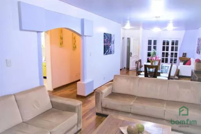 Imagem Casa com 4 Quartos à Venda, 298 m² em Espírito Santo - Porto Alegre