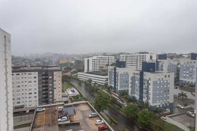 Imagem Imóvel com 3 Quartos à Venda, 220 m² em Chácara Das Pedras - Porto Alegre Imagem Imóvel com 3 Quartos à Venda, 220 m² em Chácara Das Pedras - Porto Alegre