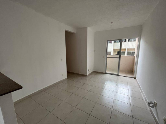 Imagem Apartamento com 3 Quartos à Venda, 70 m² em Lago Azul  - Manaus